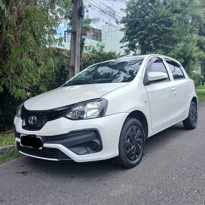 TOYOTA ETIOS 1.3 X 16V FLEX 4P AUTOMÁTICO